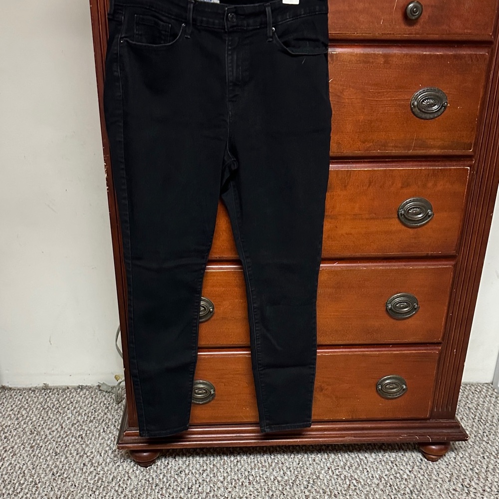 Denizen from Levi's Black Women’s Skinny Jeans